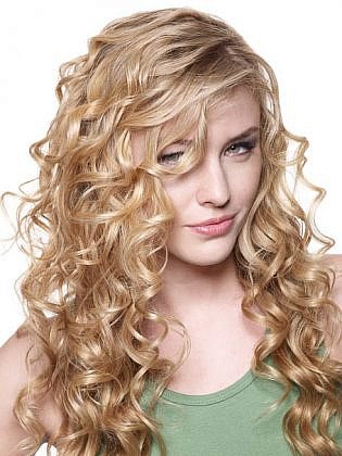 Women hairstyle, curly hair, medium long hair, hot, sexy, beauty