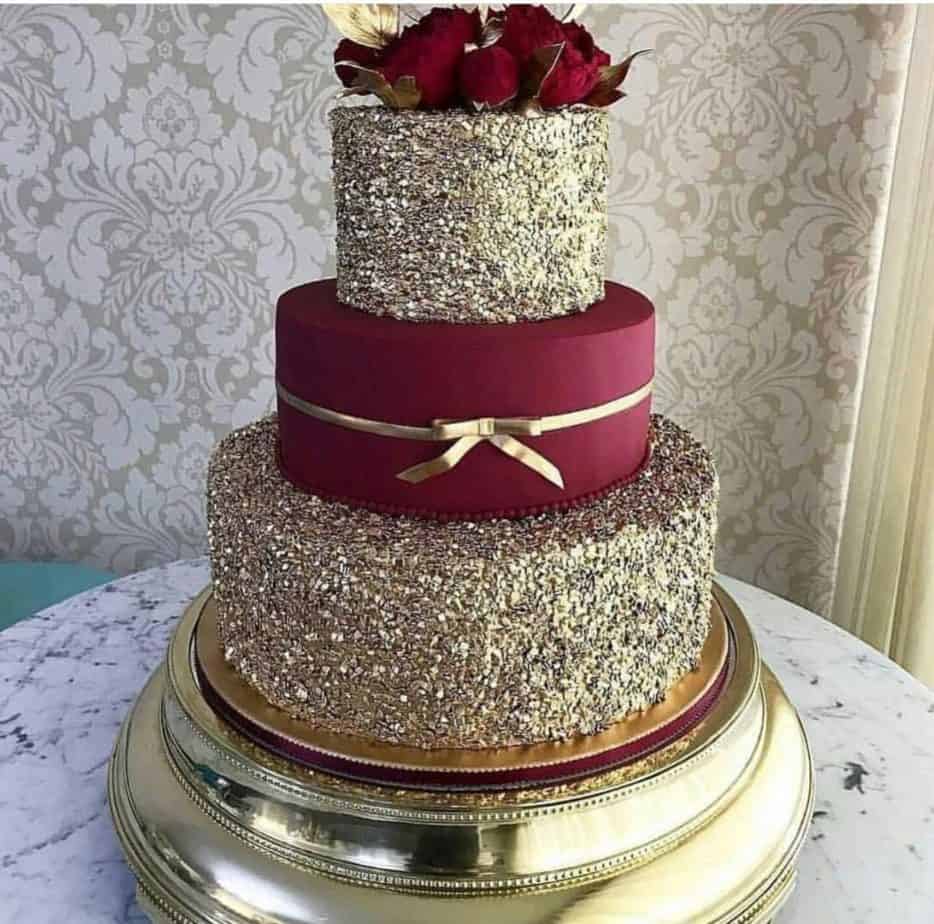 "burgundy and gold wedding dress burgundy and gold dress navy blue burgundy and gold wedding rose gold and burgundy wedding decor burgundy and gold hair burgundy and gold nails burgundy and gold wedding cake burgundy and gold color palette"