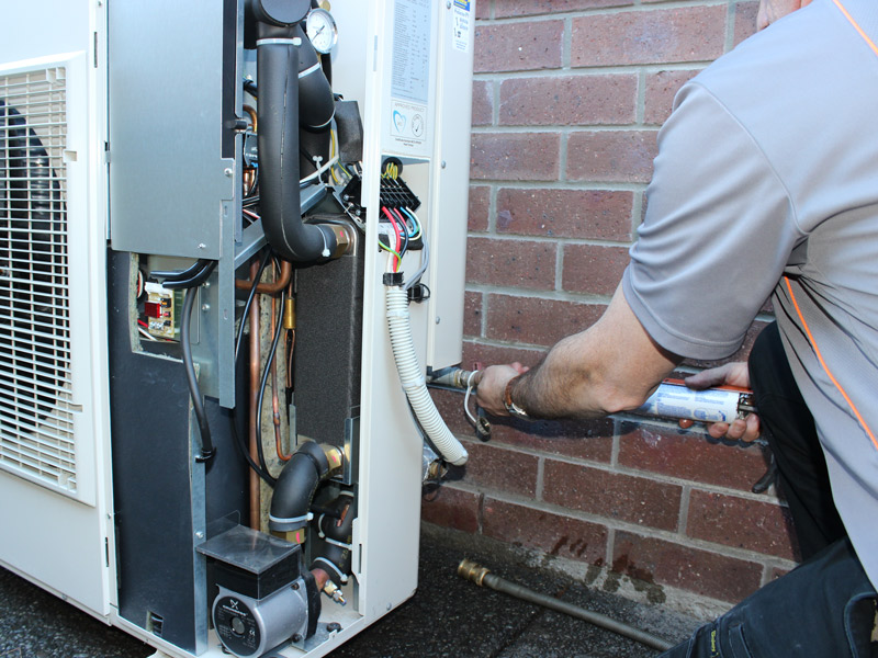 essential heat pump maintenance tips every homeowner should follow