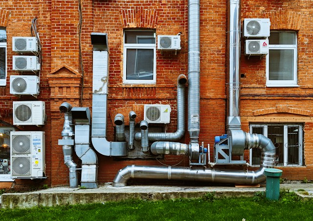 from uneven temperatures to strange noises signs of hvac problems
